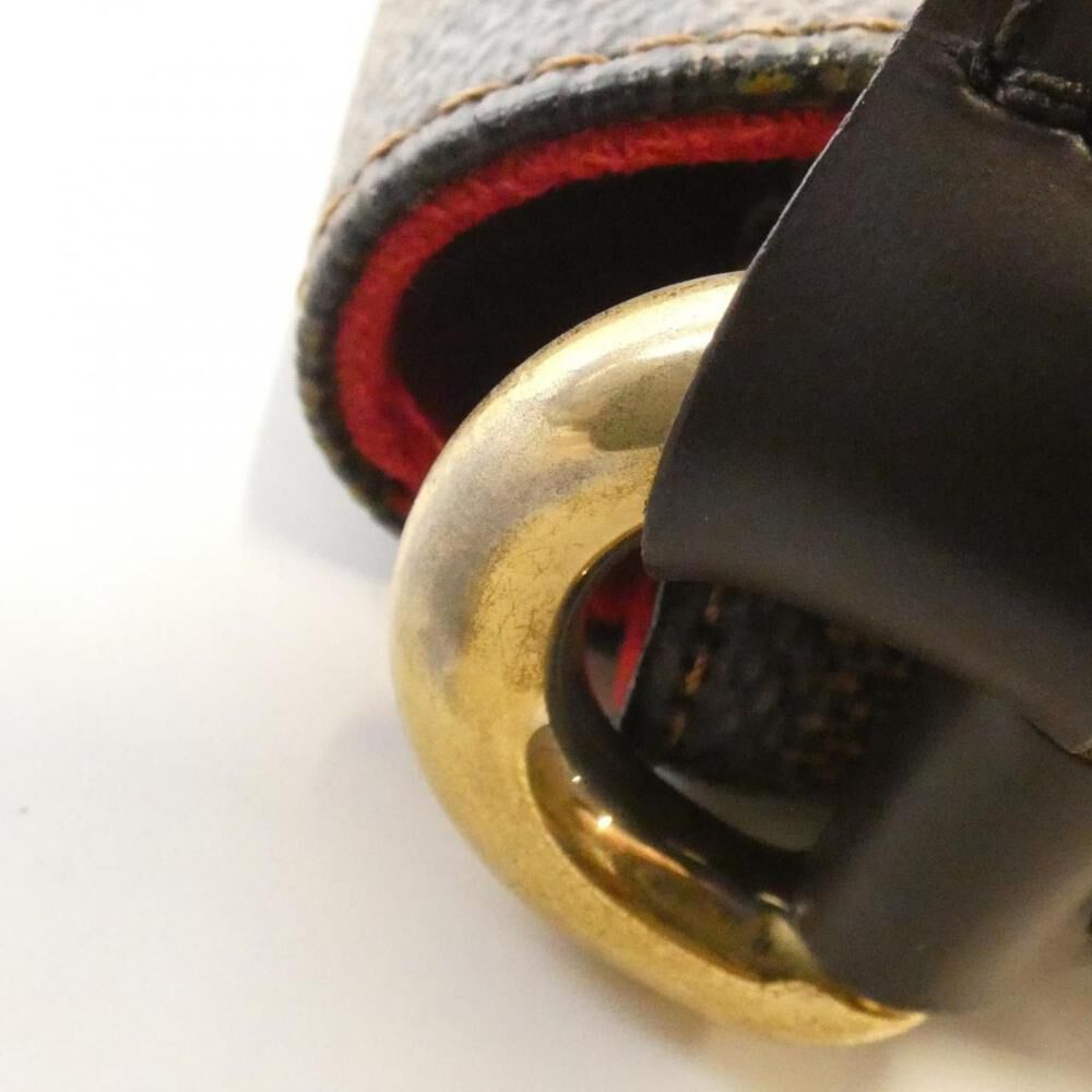 Louis Vuitton Shoulder Bags