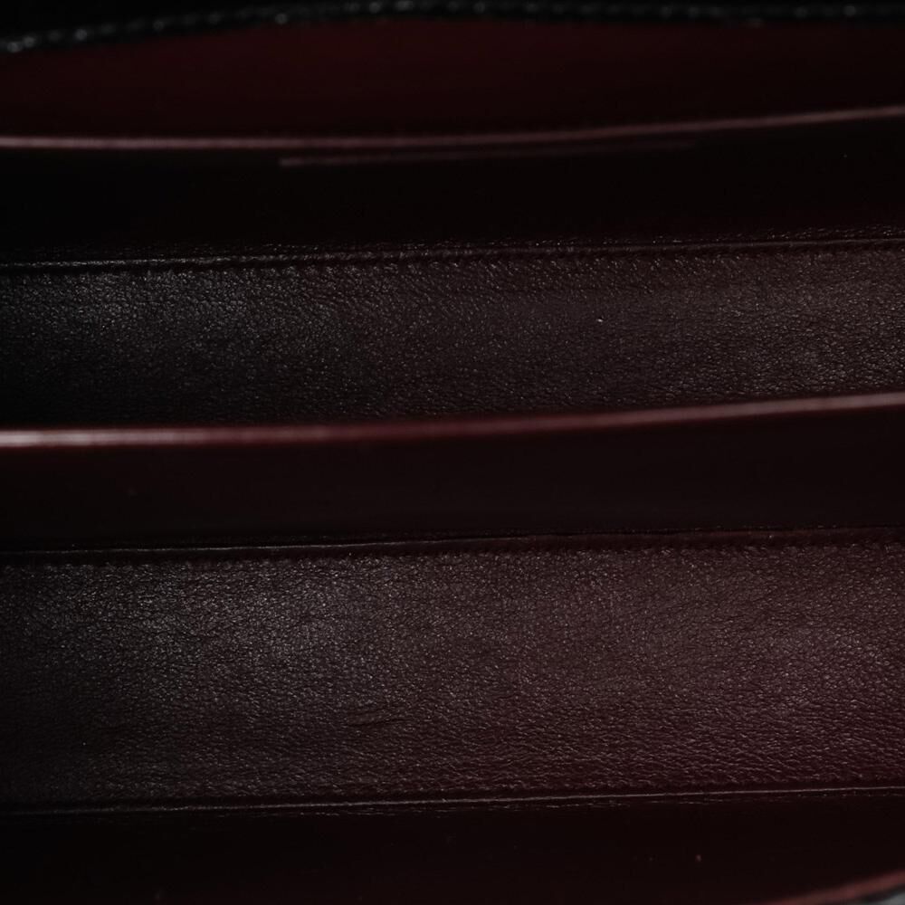 Yves Saint Laurent Handbag