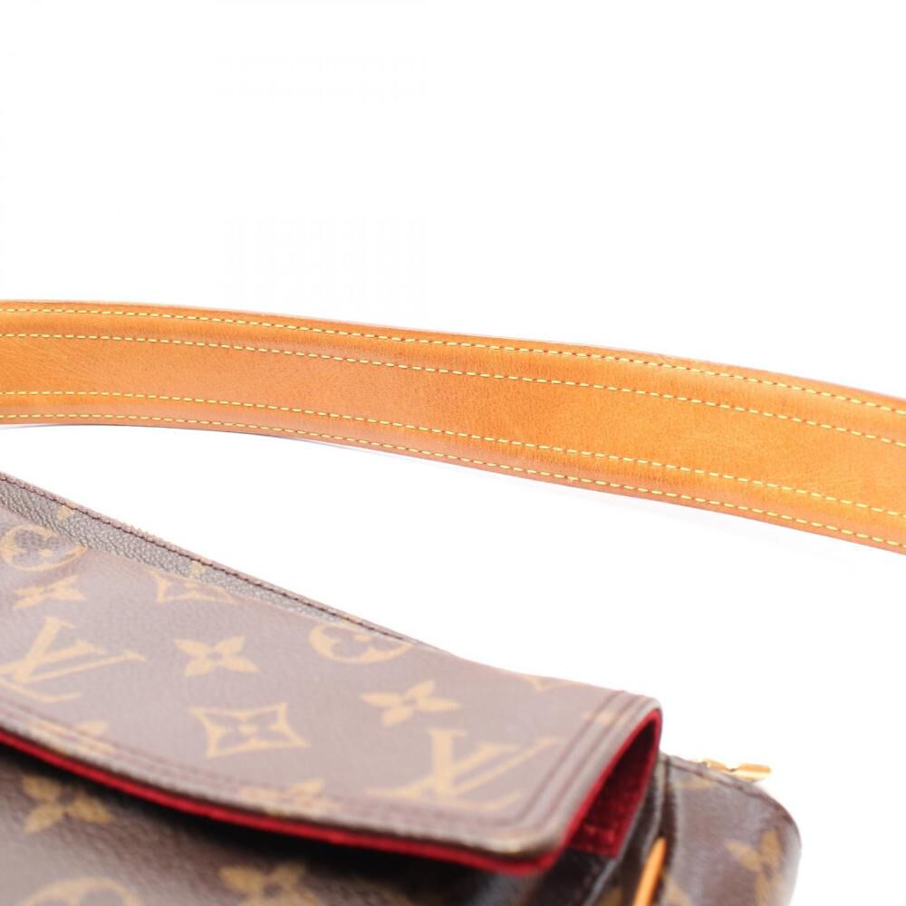 Louis Vuitton Shoulder Bags