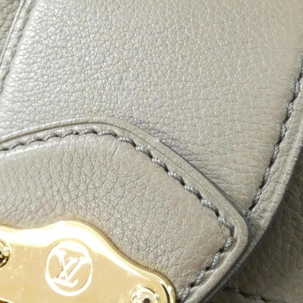 Louis Vuitton Mahina