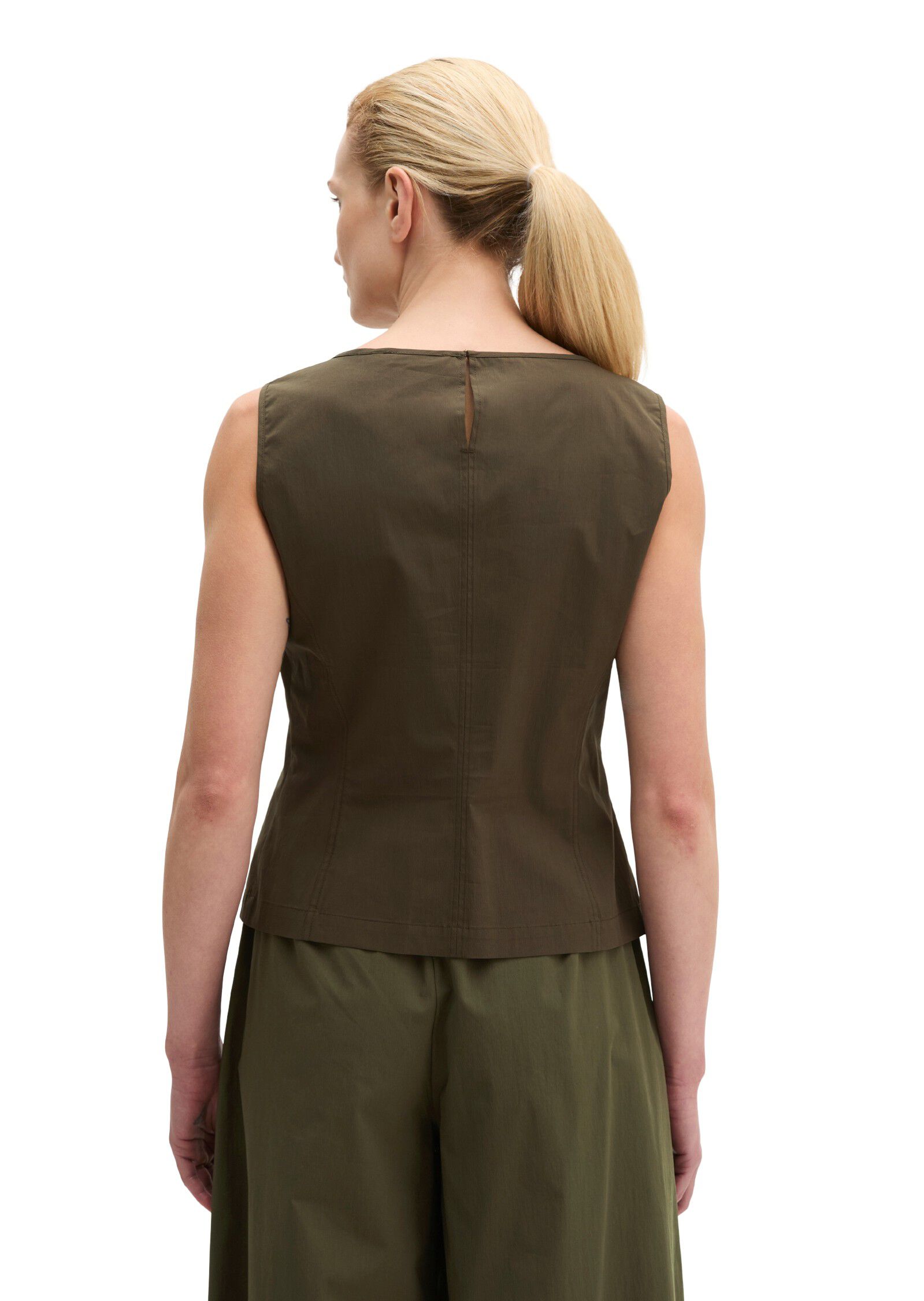 Woven Blouses Sleeveless