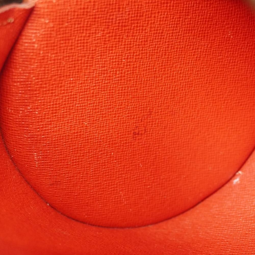 Louis Vuitton Papillon