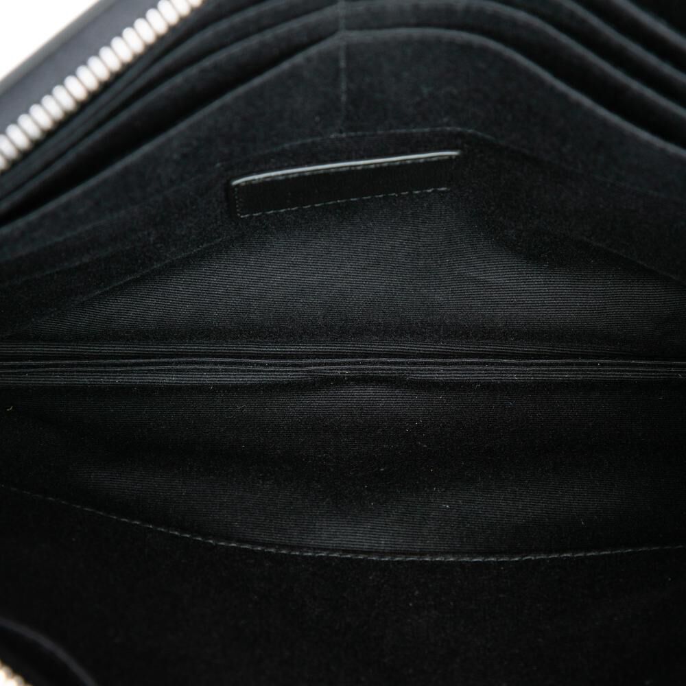 Yves Saint Laurent Clutch