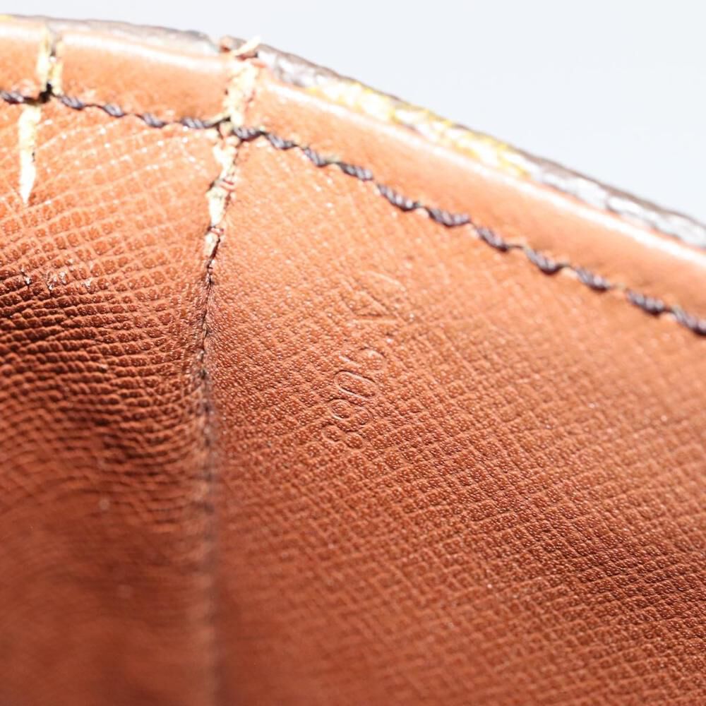 Louis Vuitton Chantilly