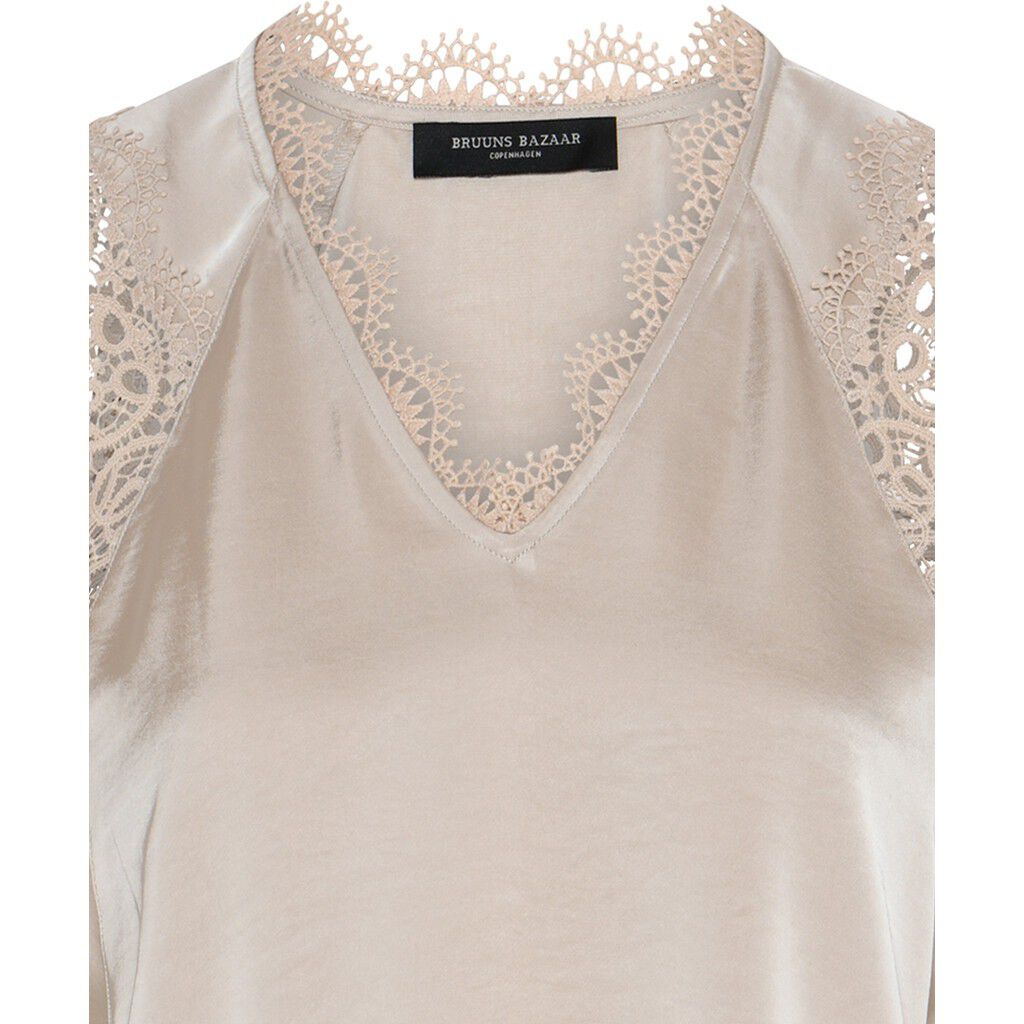 WeckiaBBSynje blouse