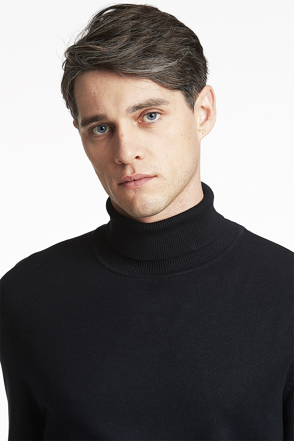 Ecovero L/S roll neck knit