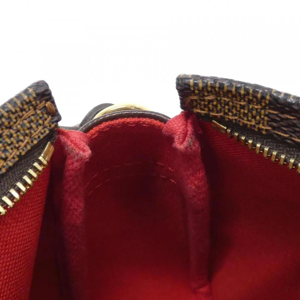 Louis Vuitton Trousse Makeup