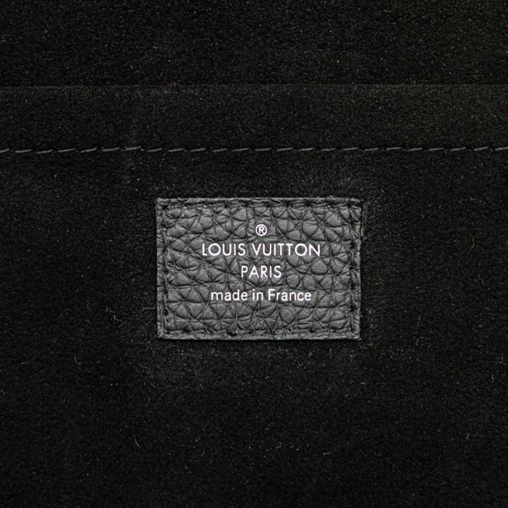 Louis Vuitton Clutch