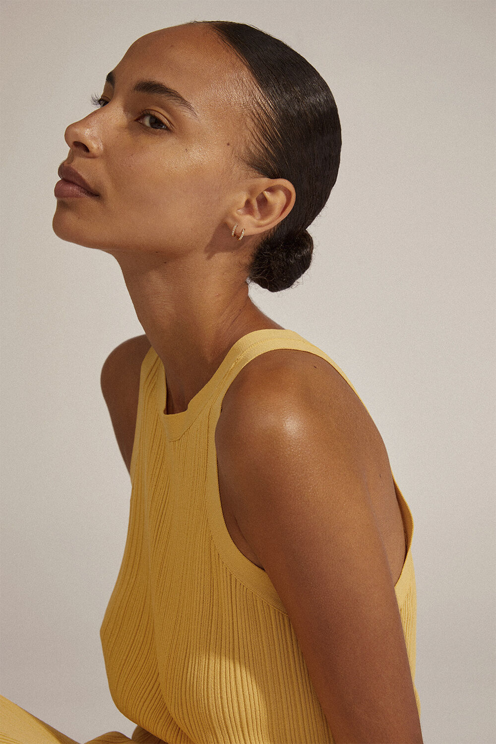 EBNA small crystal huggie hoops gold-plated