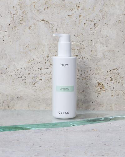 MUTI CLEAN Purifying Gel Cleanser