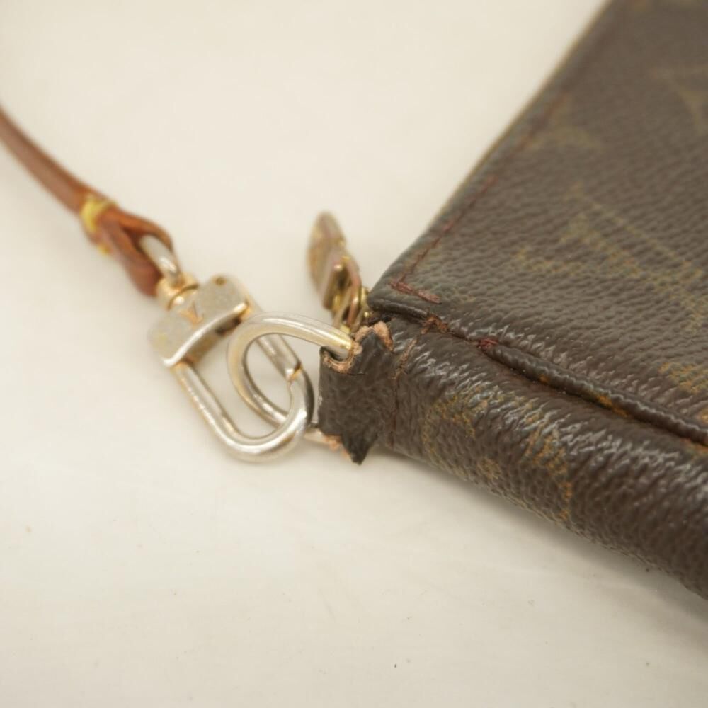Louis Vuitton Pochette Accessoires