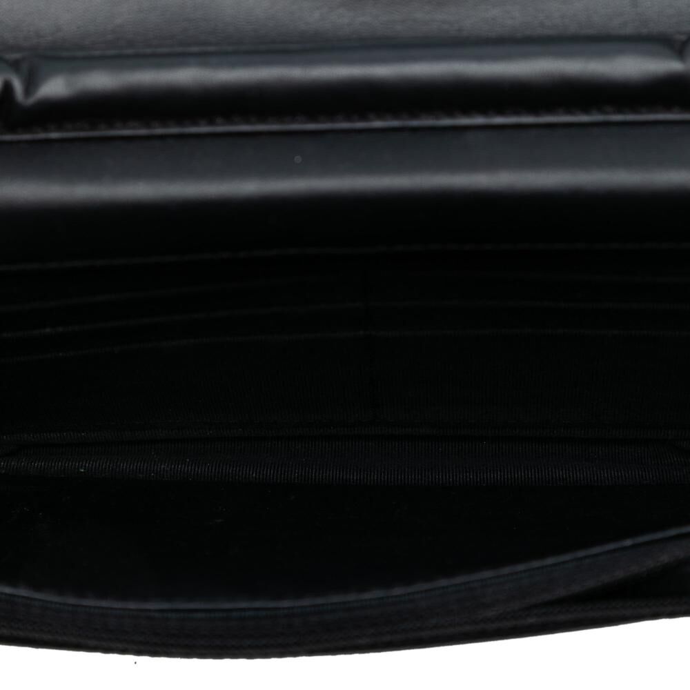 Chanel Wallet On Chain