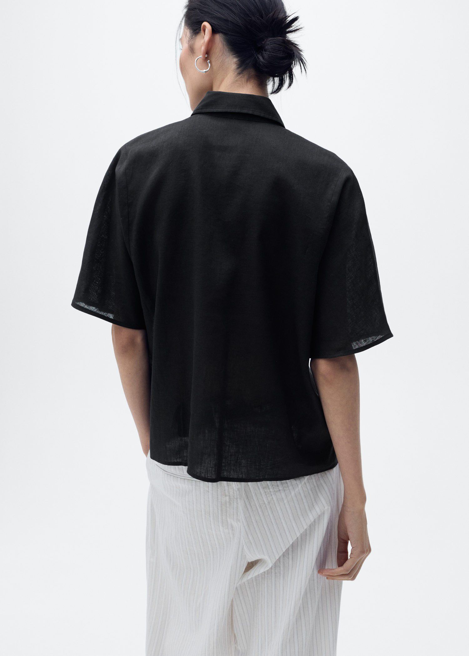 Short sleeve linen-blend shirt