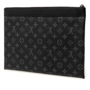 Louis Vuitton Clutch
