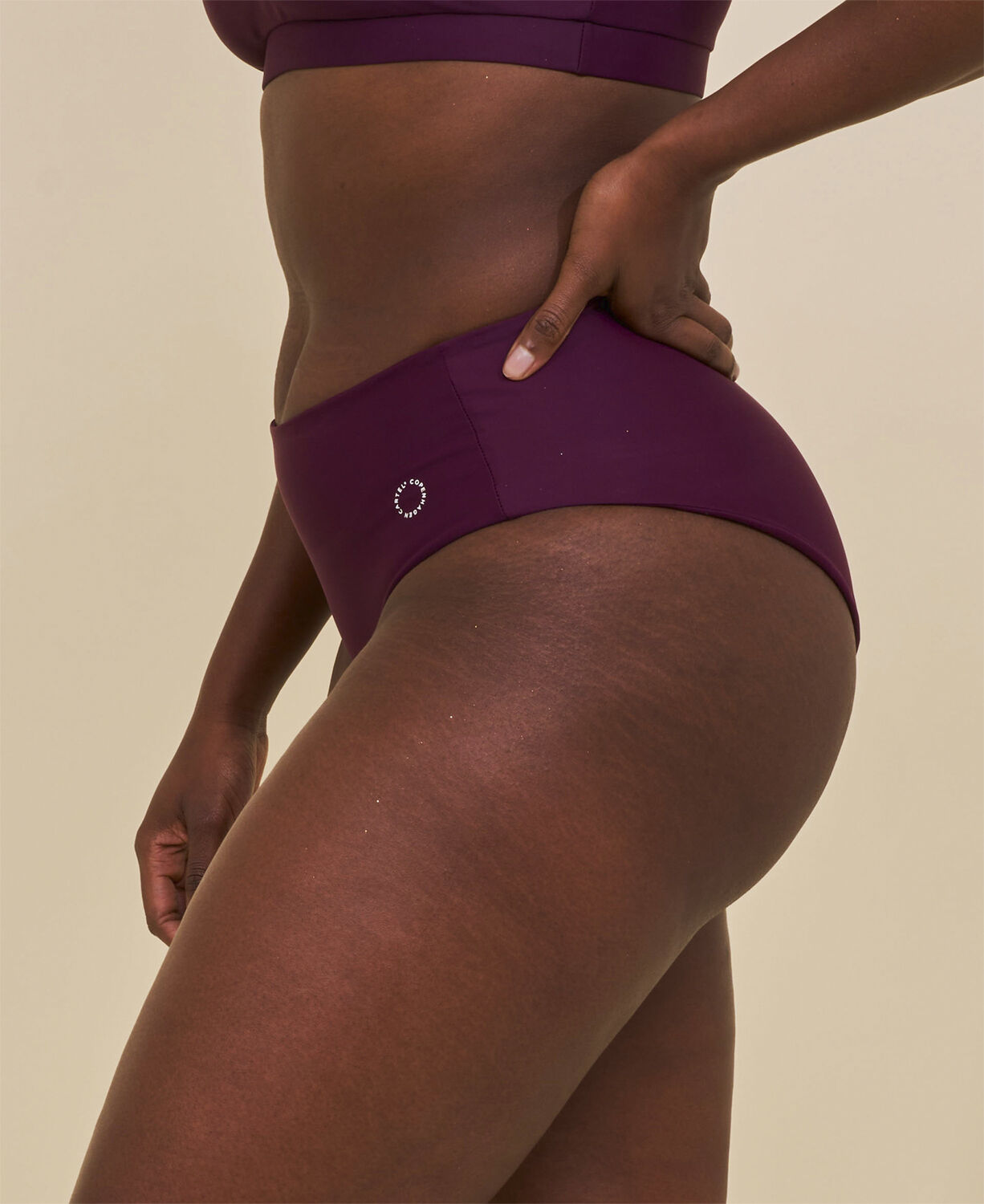 Ubud h&ouml;gmidjade bikinitrosa