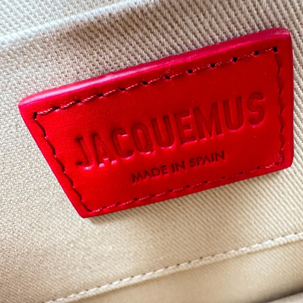 Jacquemus Le Chiquito