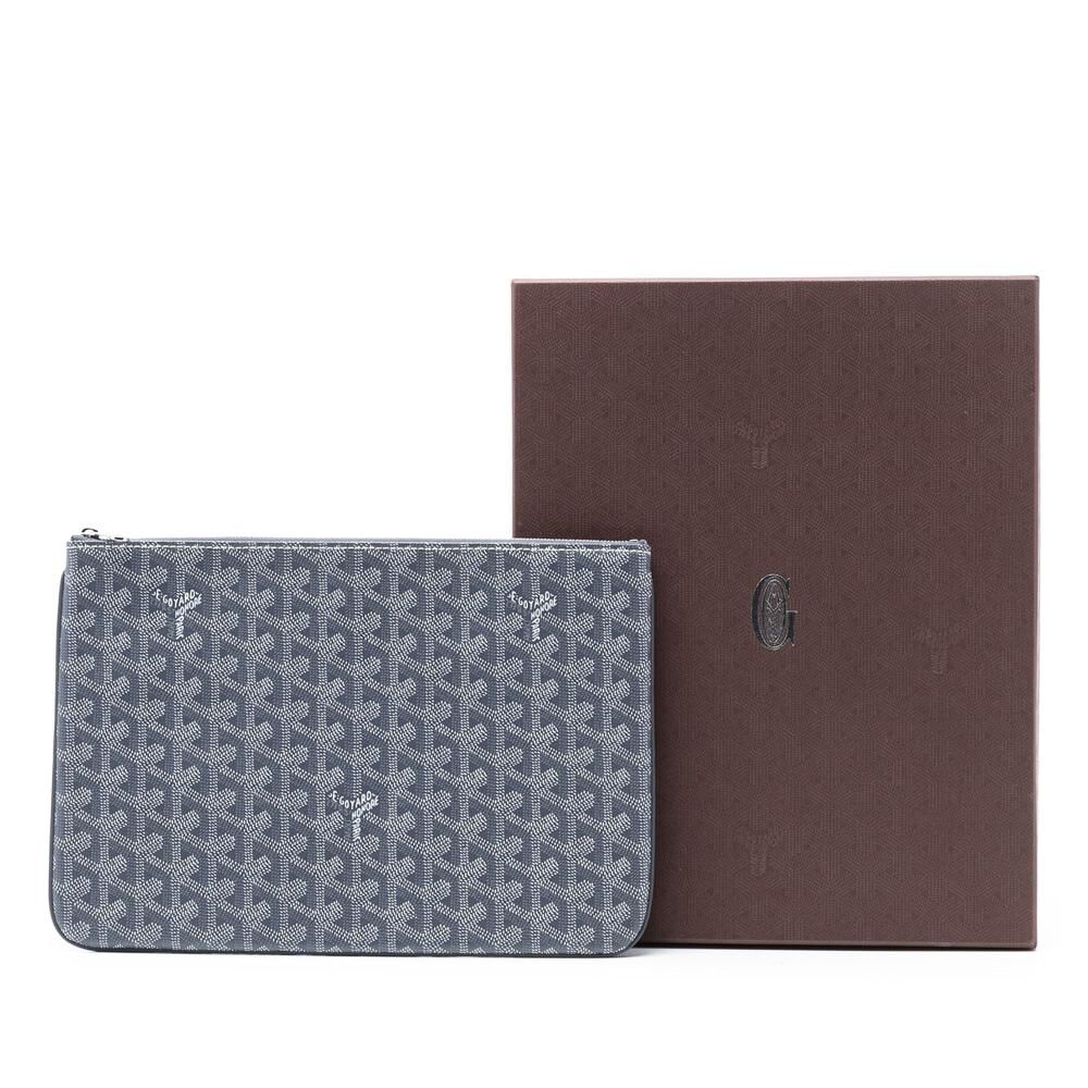 Goyard Clutch