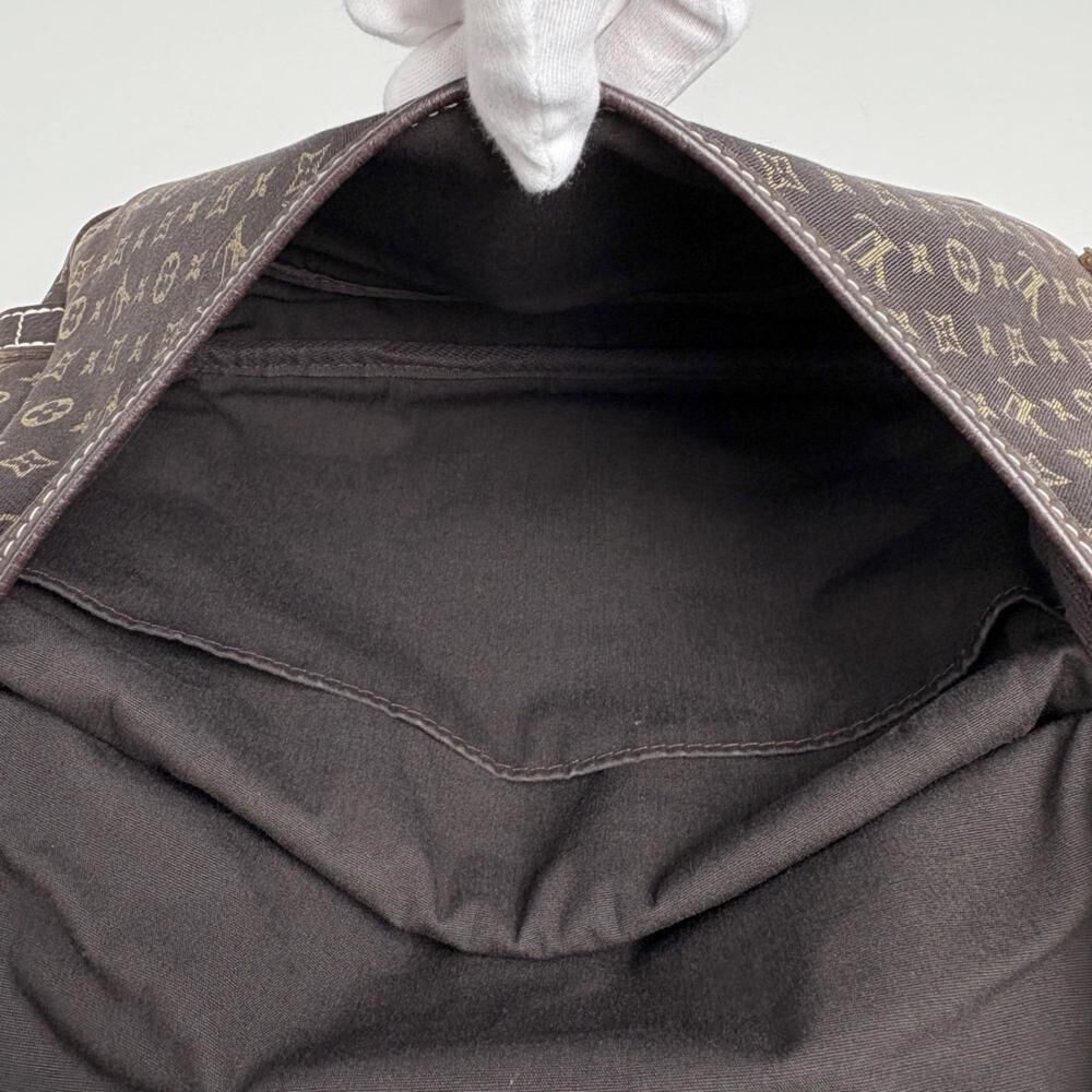 Louis Vuitton Saumur