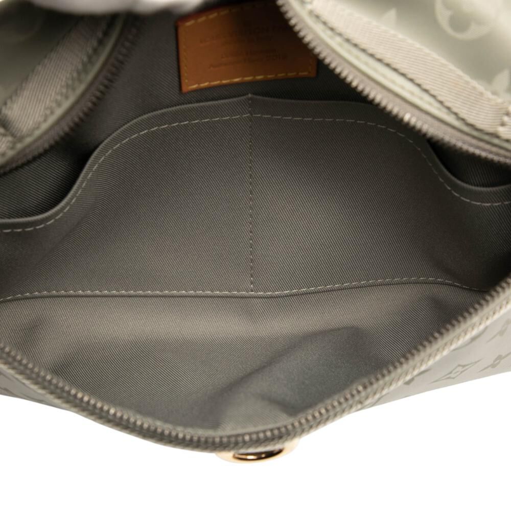 Louis Vuitton Messenger