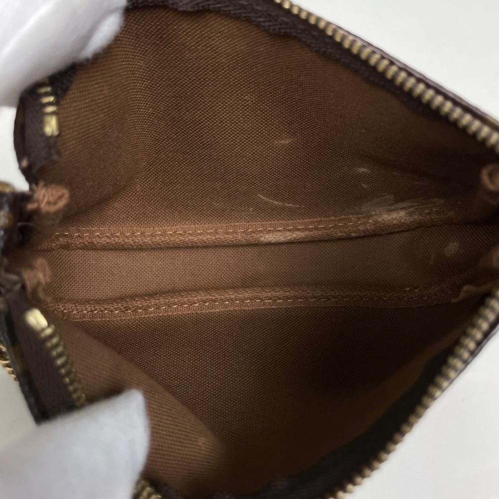 Louis Vuitton Pochette Accessoires