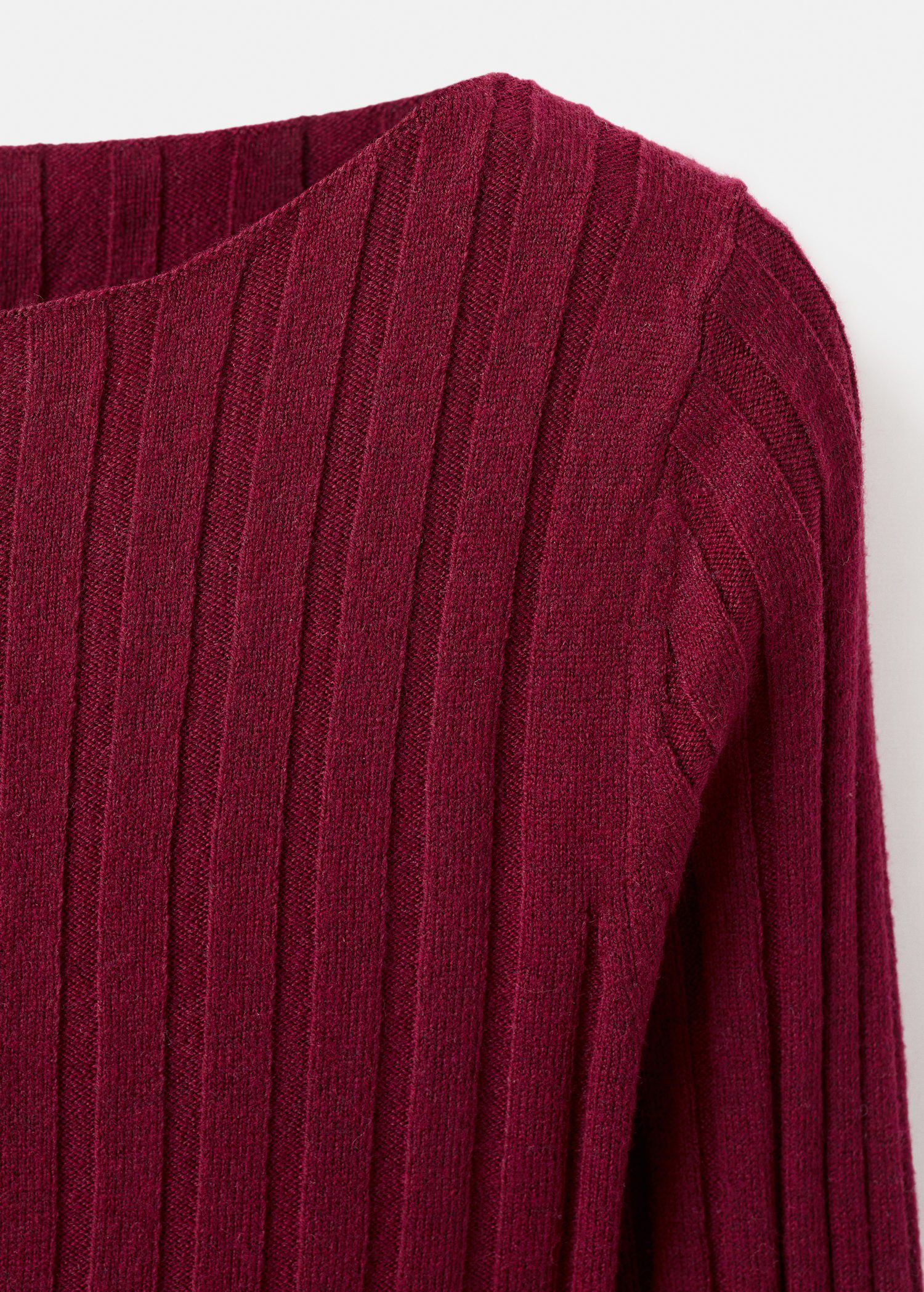 Boat neck ribbed sweater