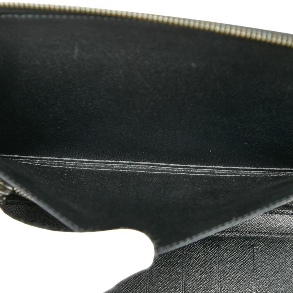 Louis Vuitton Pouch