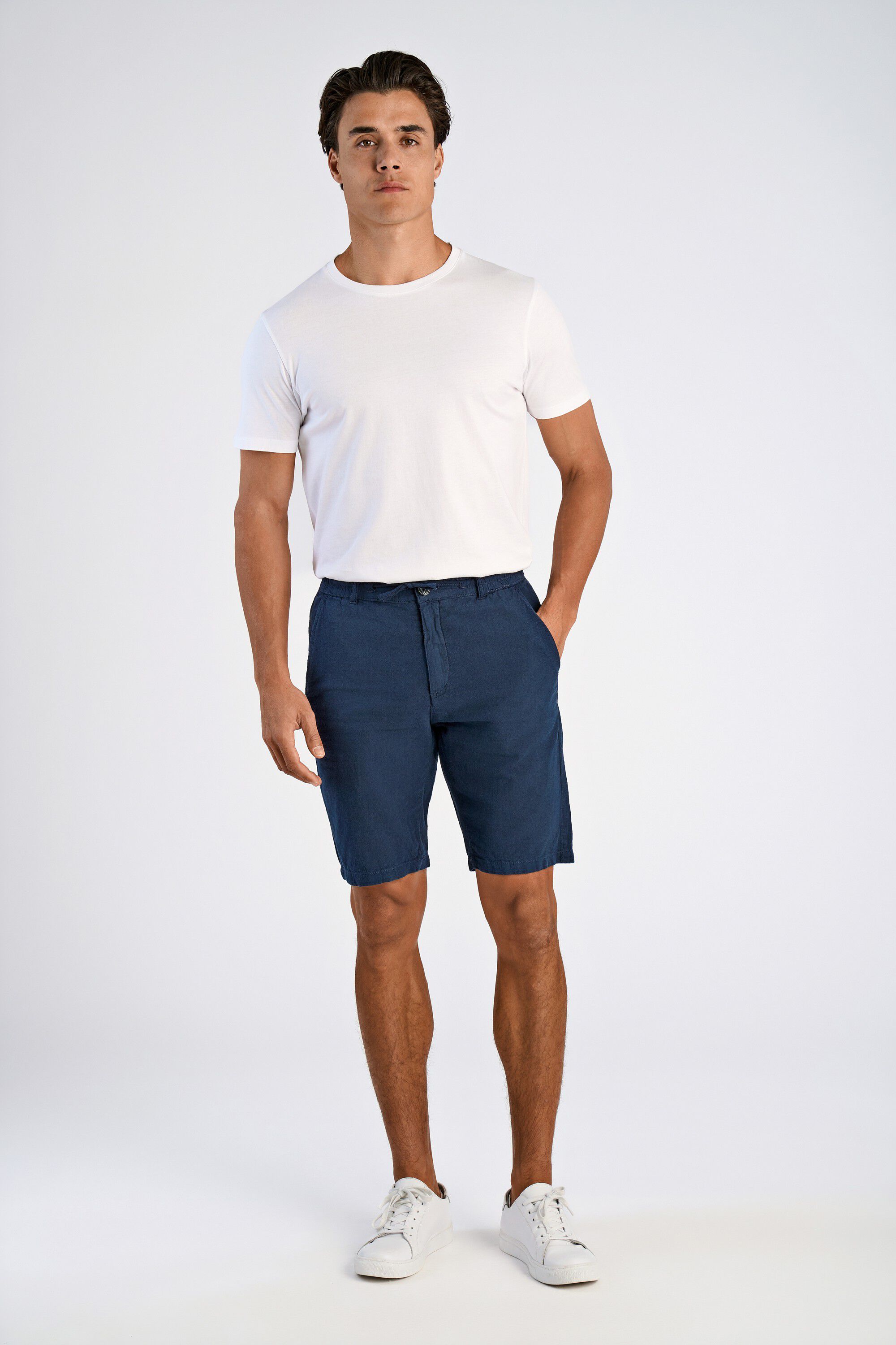 Linen shorts