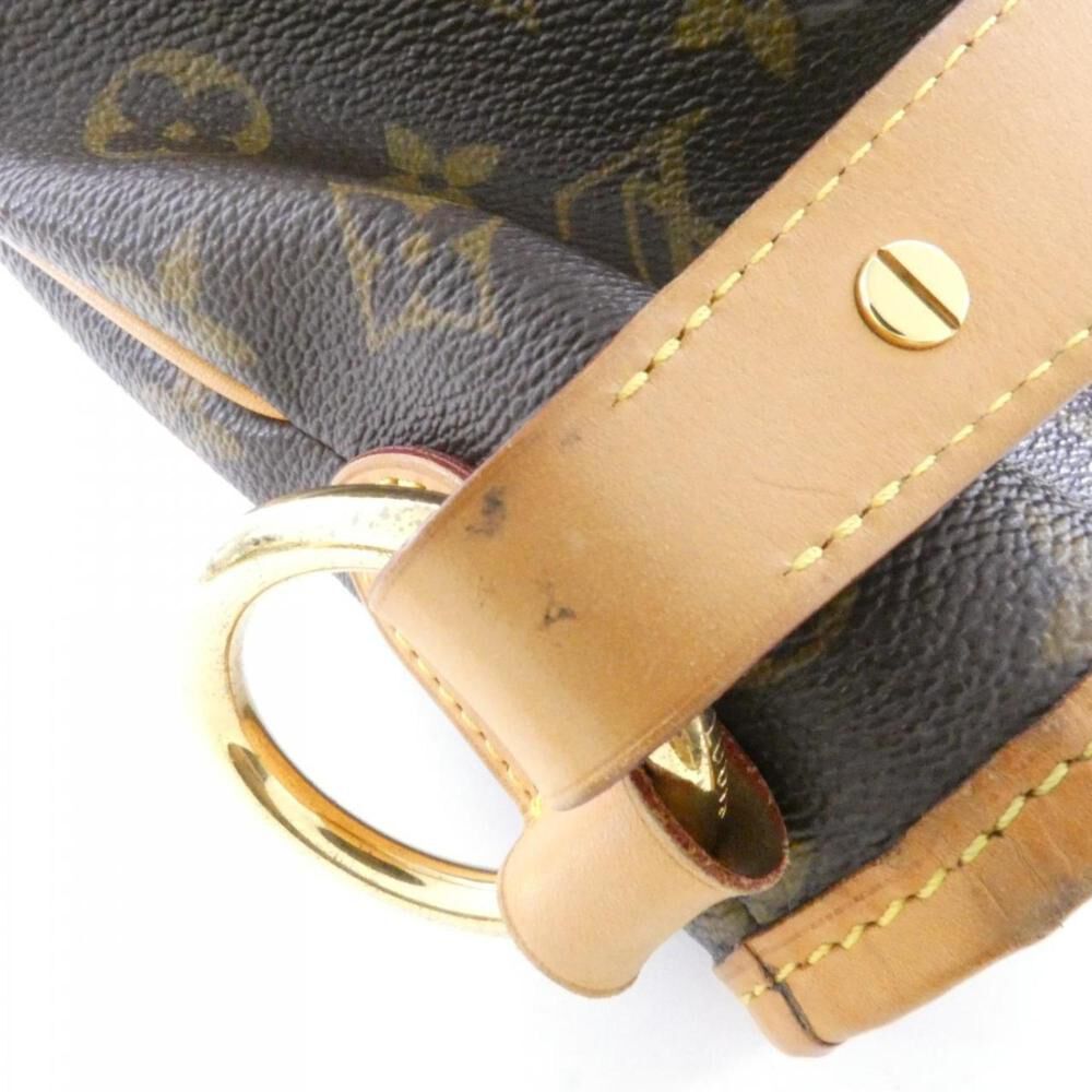 Louis Vuitton Shoulder Bags