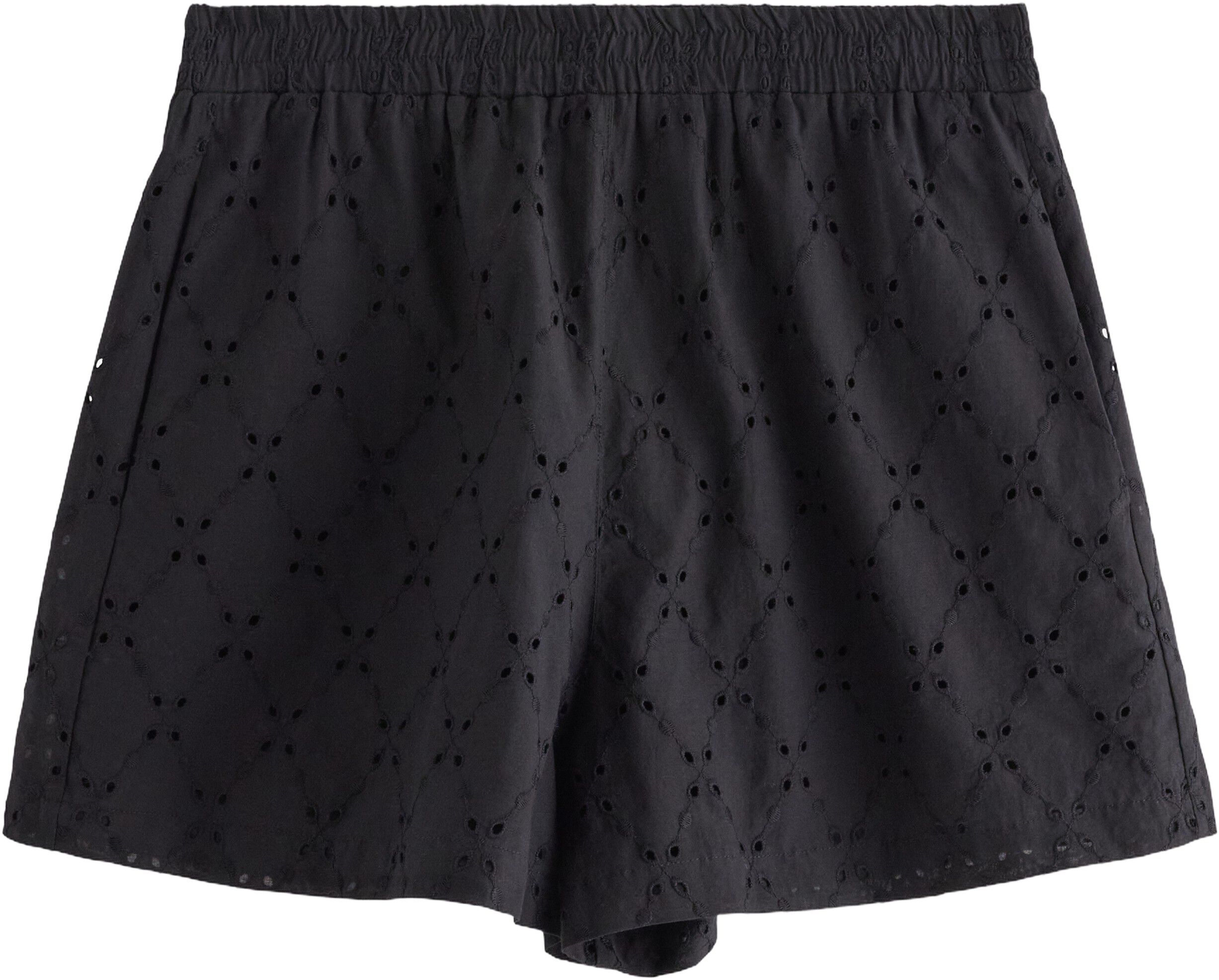 Shorts with embroidery and side poc