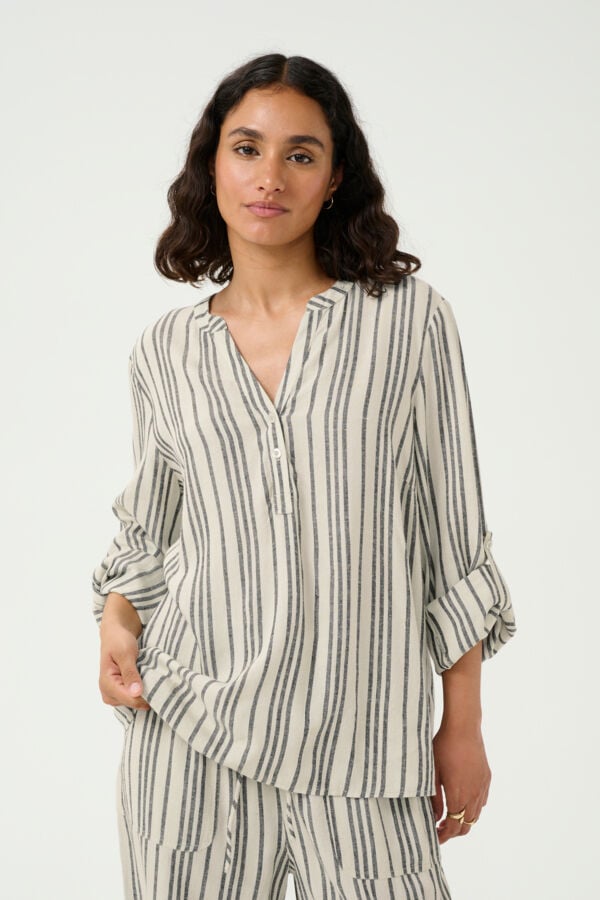 KAmilia Blouse