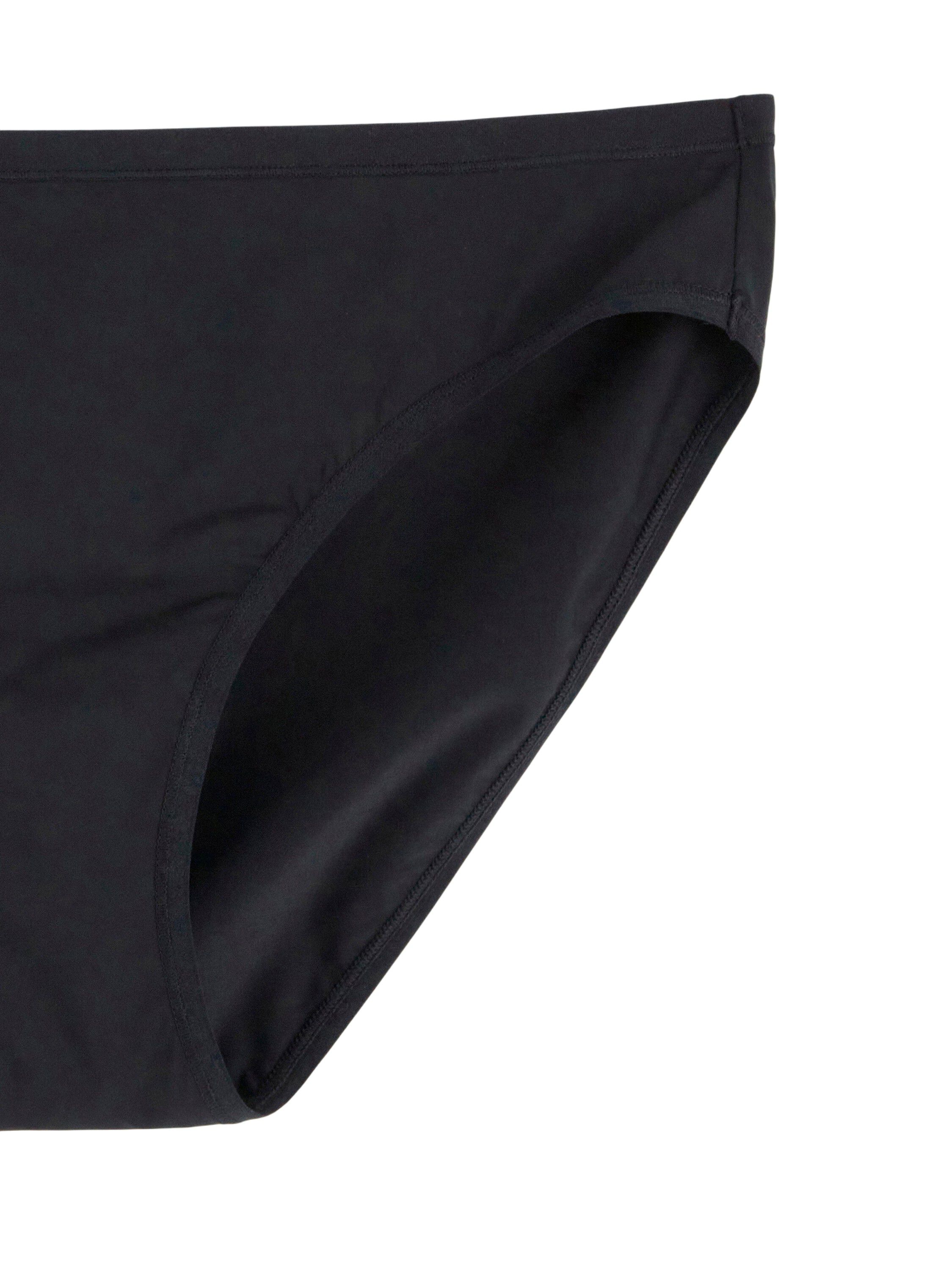 Bikinitrosor med normal midja