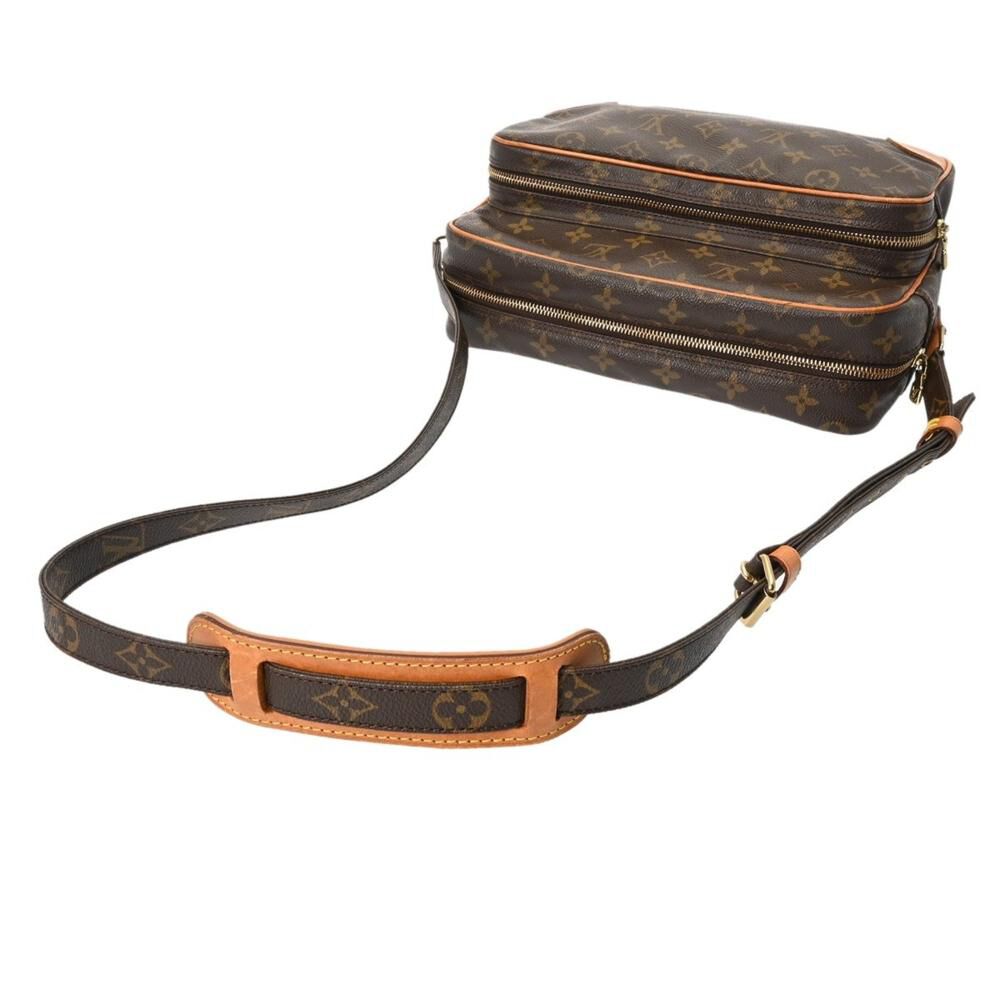 Louis Vuitton Shoulder Bags