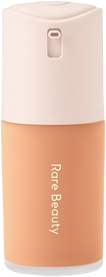 True To Myself - Naturligt matt foundation med lång hållbarhet