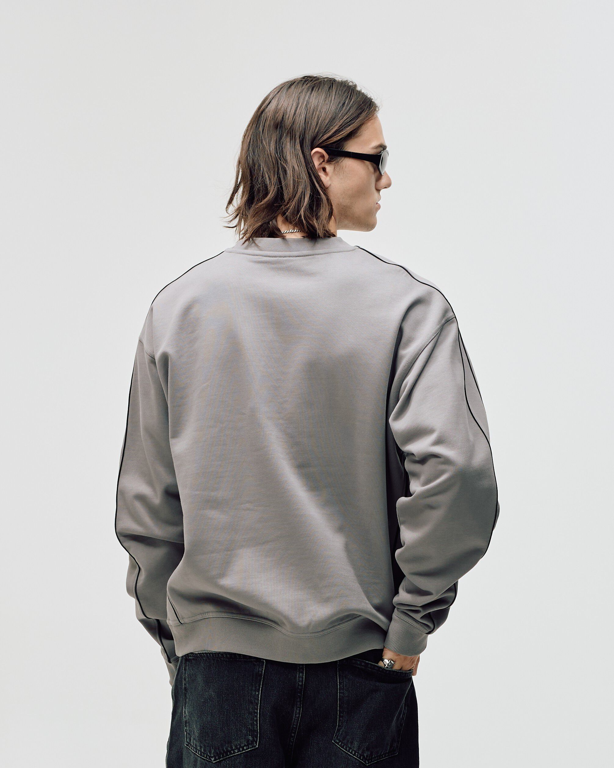 AW26 LOGO OVERSIZED CREWNECK