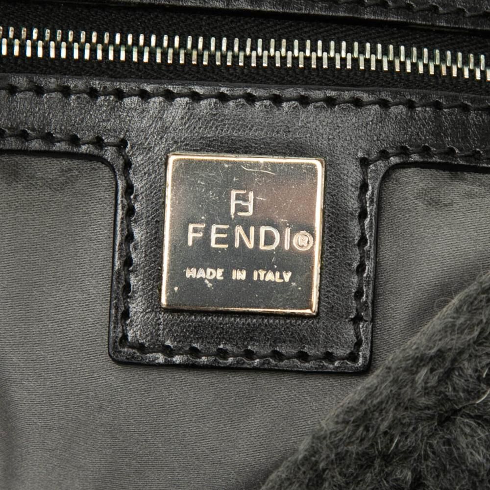 Fendi Baguette Mamma