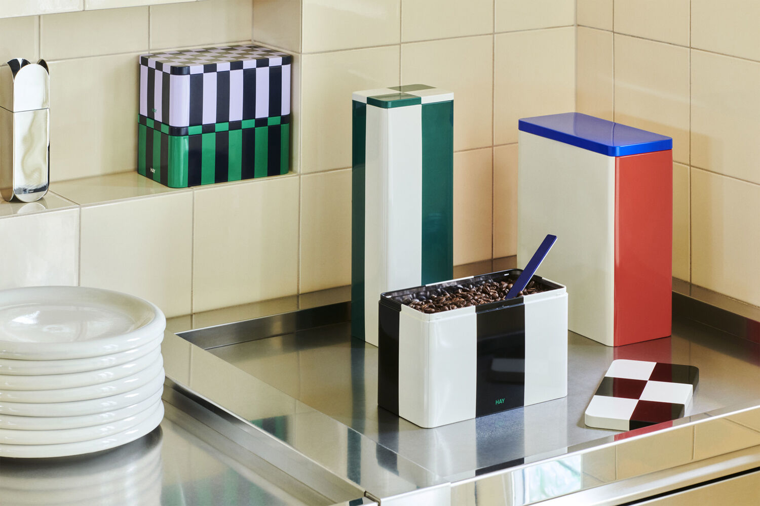 Tin Container-Slim-Green and off-wh