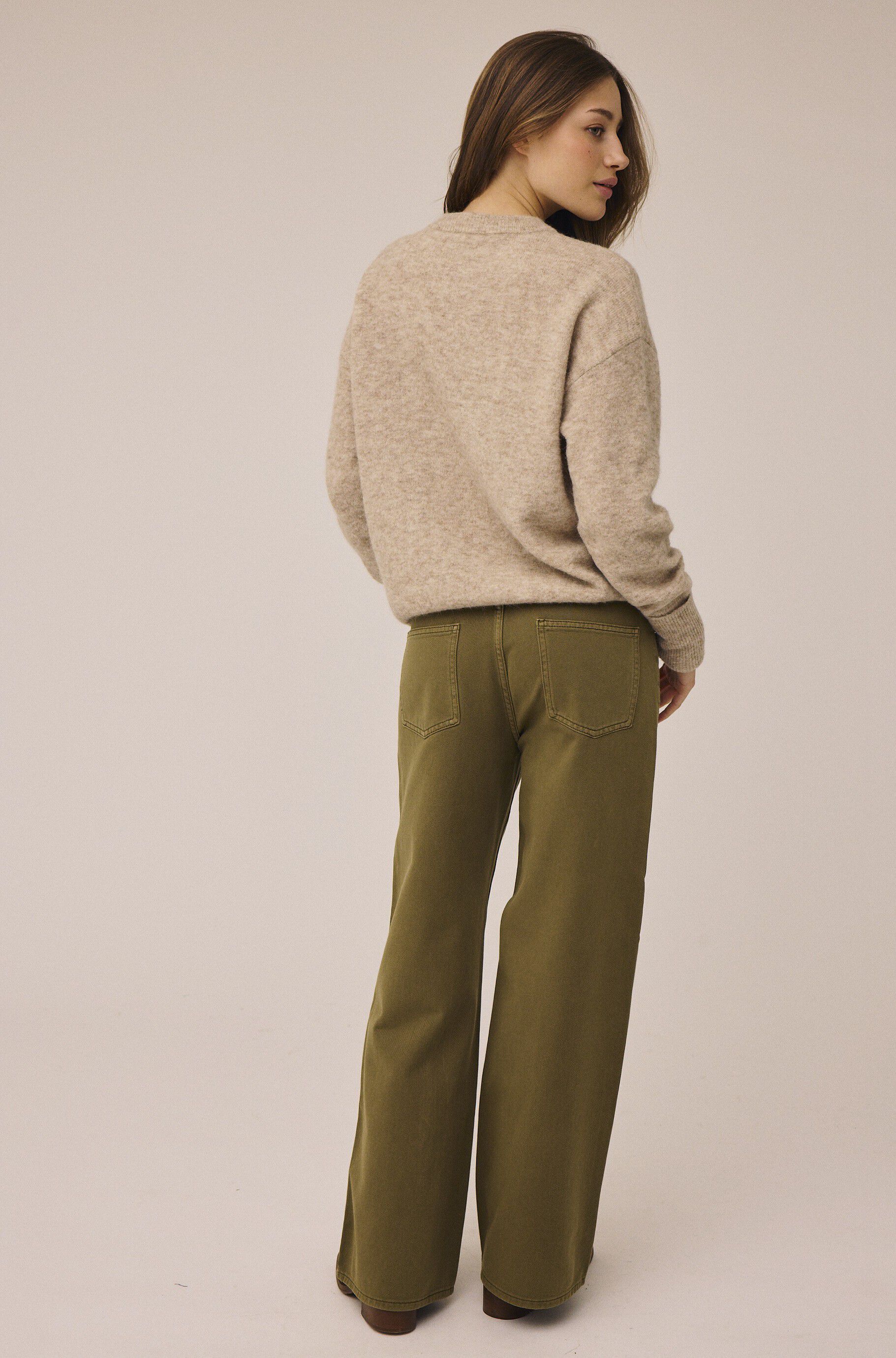 Emma M123 Wide