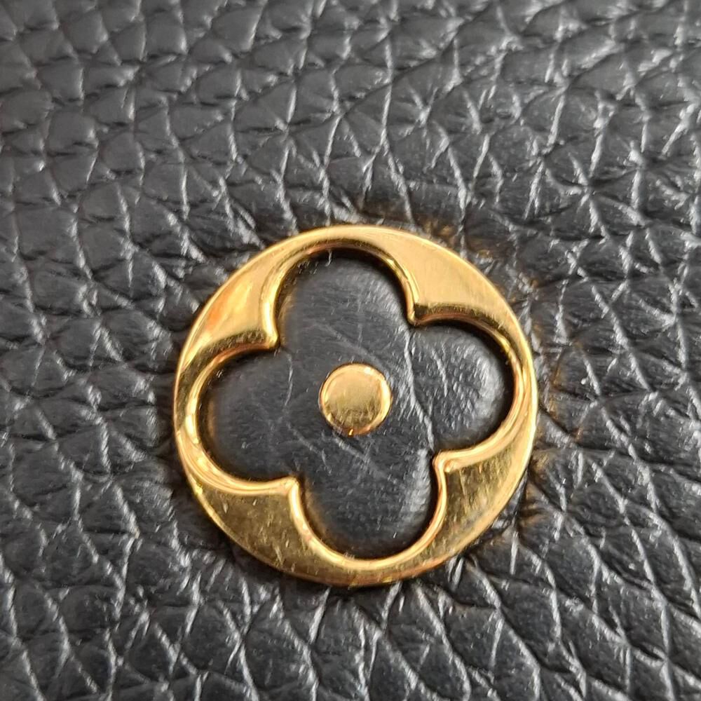 Louis Vuitton Capucines