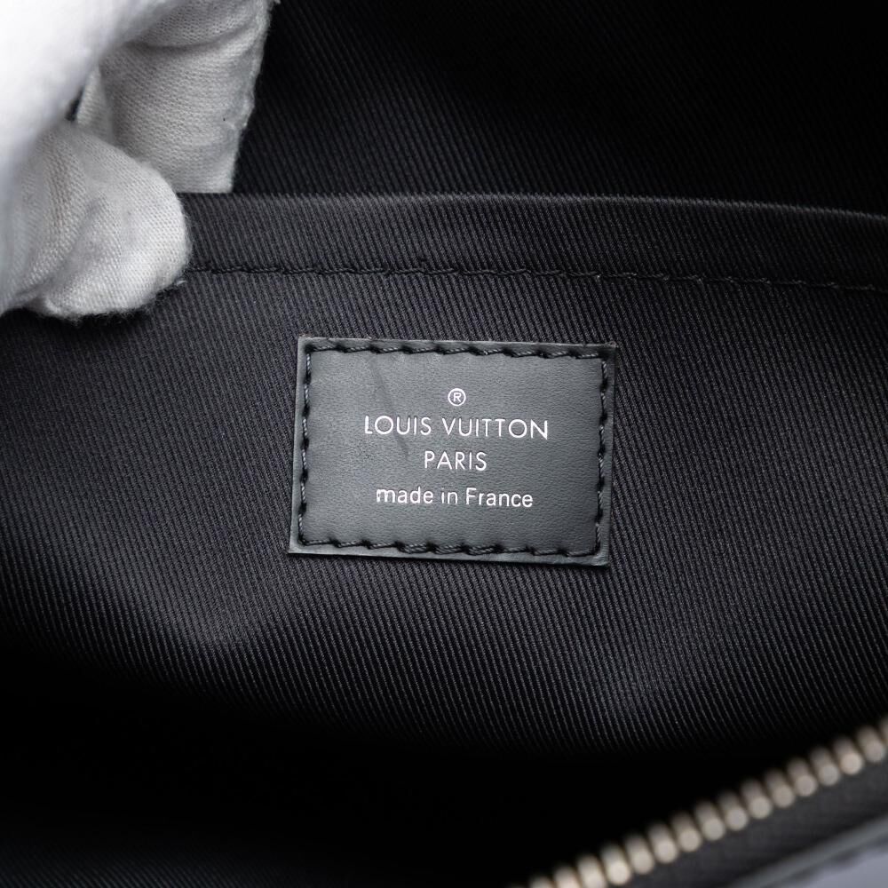 Louis Vuitton Clutch