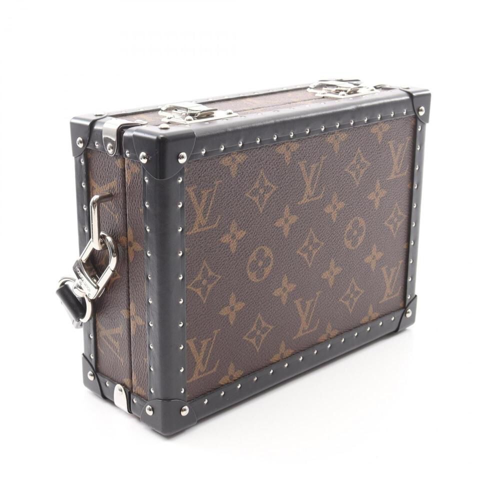 Louis Vuitton Shoulder Bags