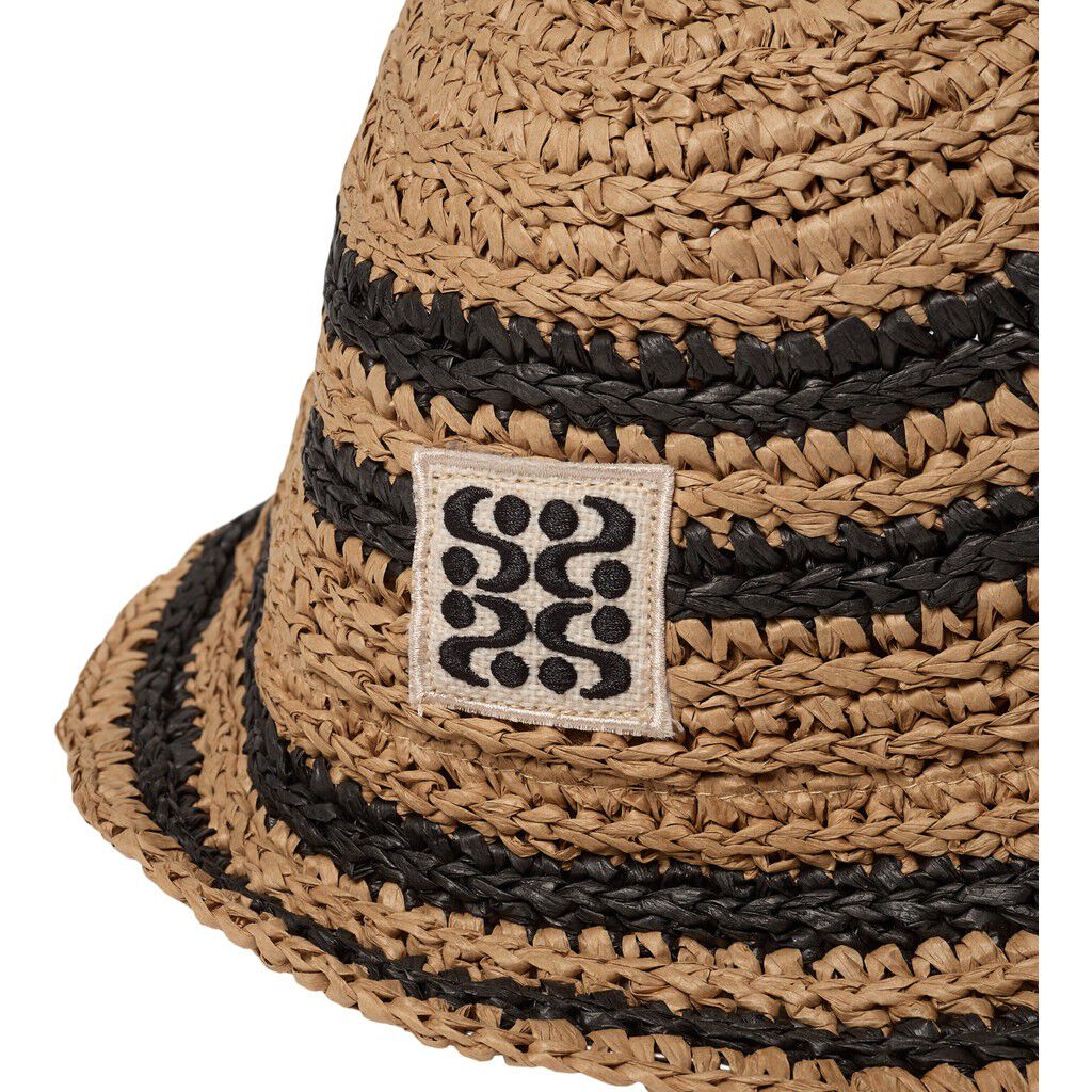 BEATASY HAT