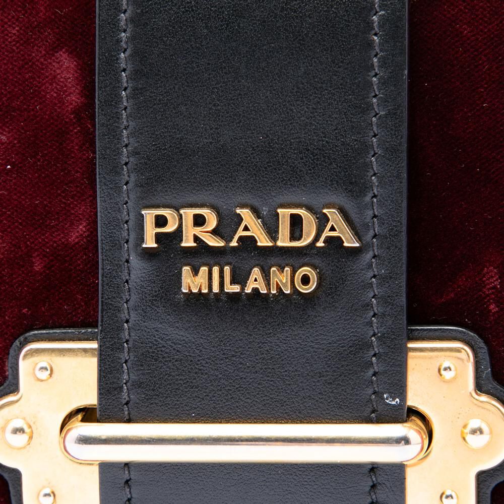 Prada Cahier