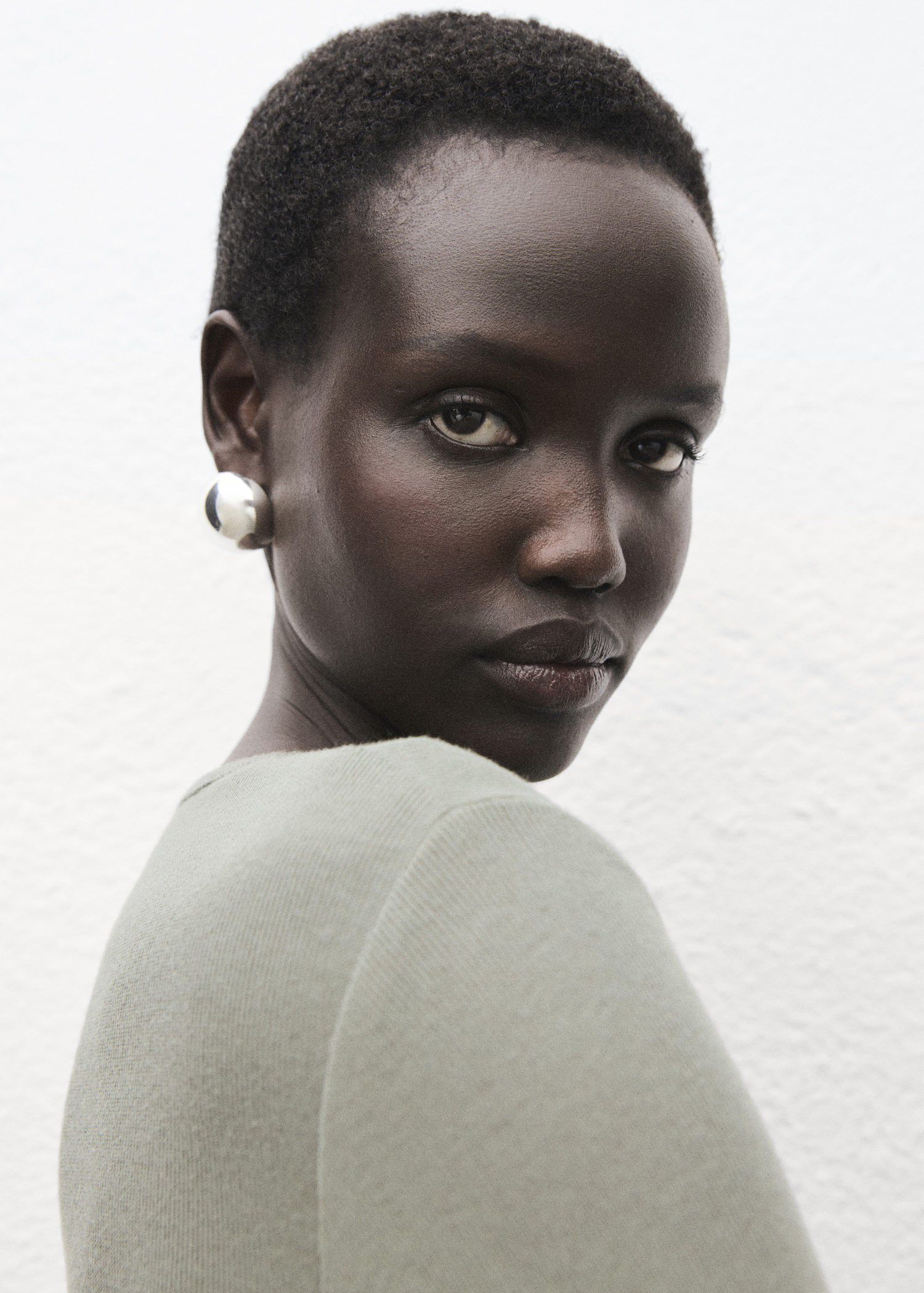 Ribbed long-sleeved t-shirt