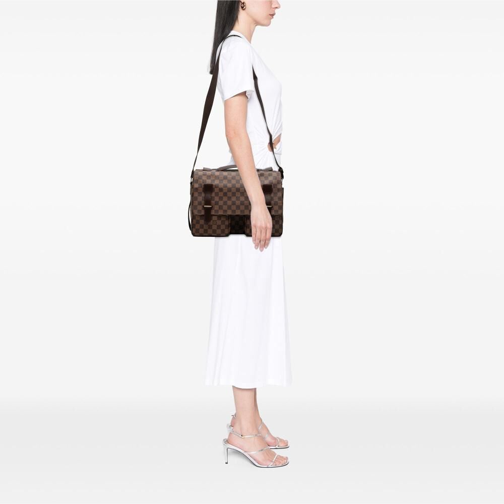 Louis Vuitton Broadway
