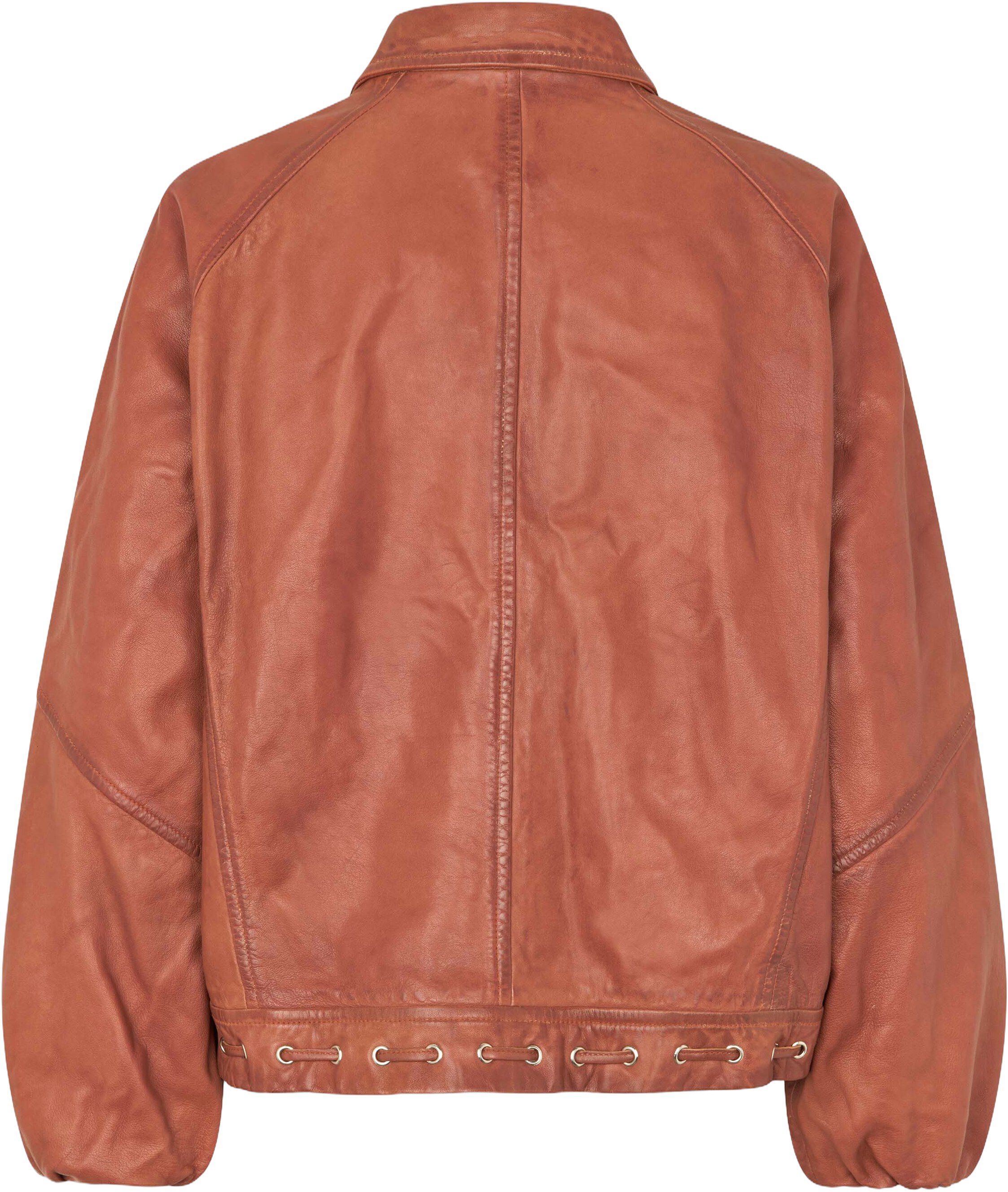 Eye leather bomber