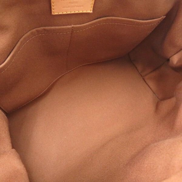 Louis Vuitton Tivoli