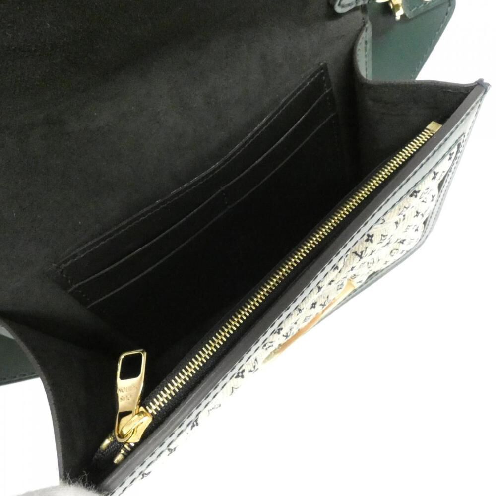 Louis Vuitton Dauphine