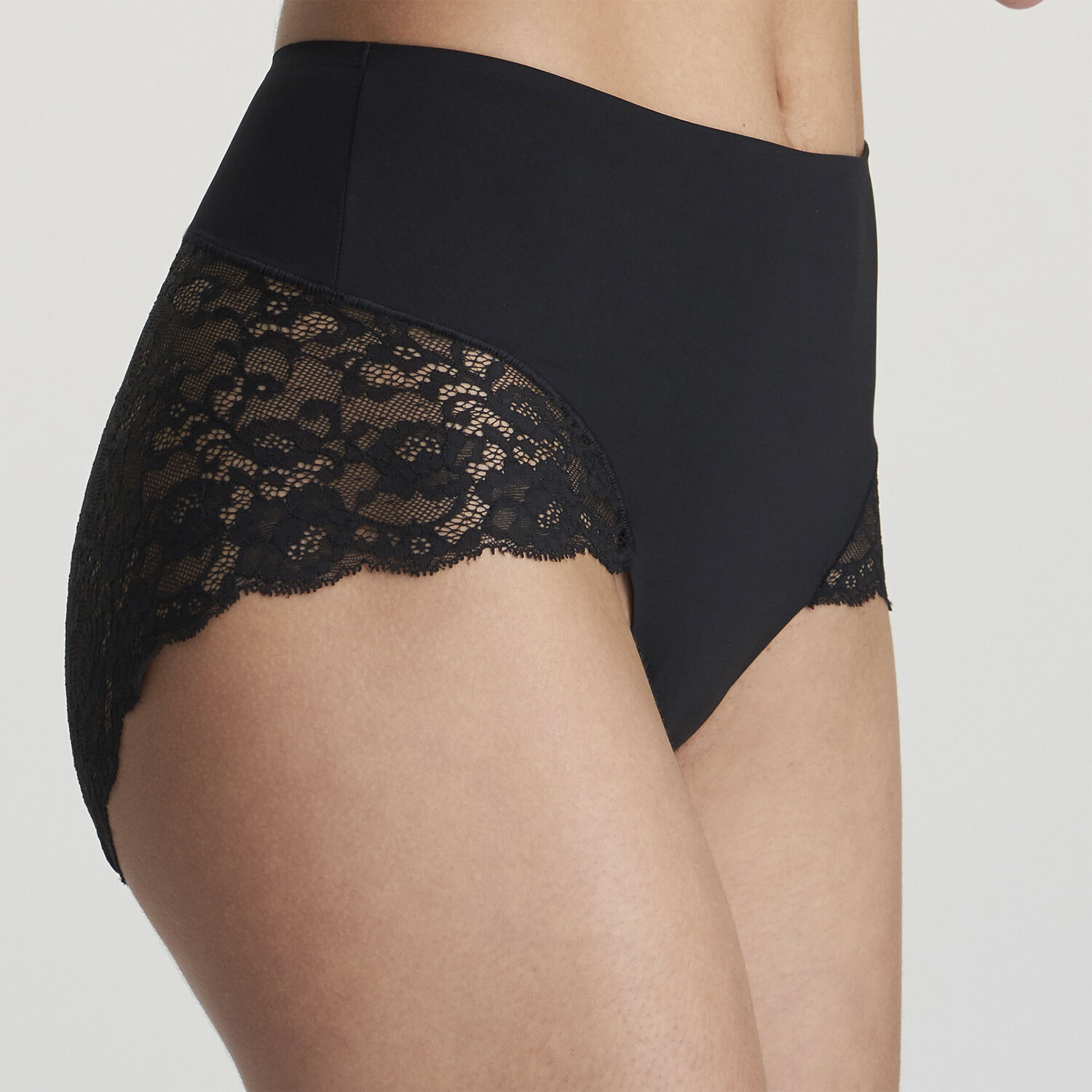 Color Studio shapewear high briefs