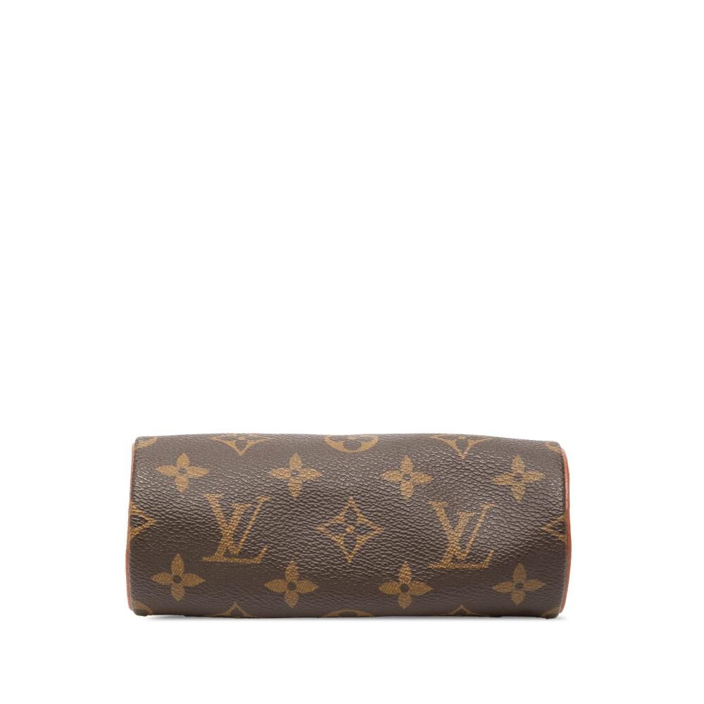 Louis Vuitton Papillon