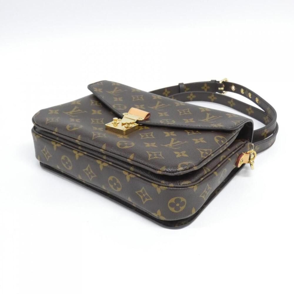 Louis Vuitton Pochette M&eacute;tis